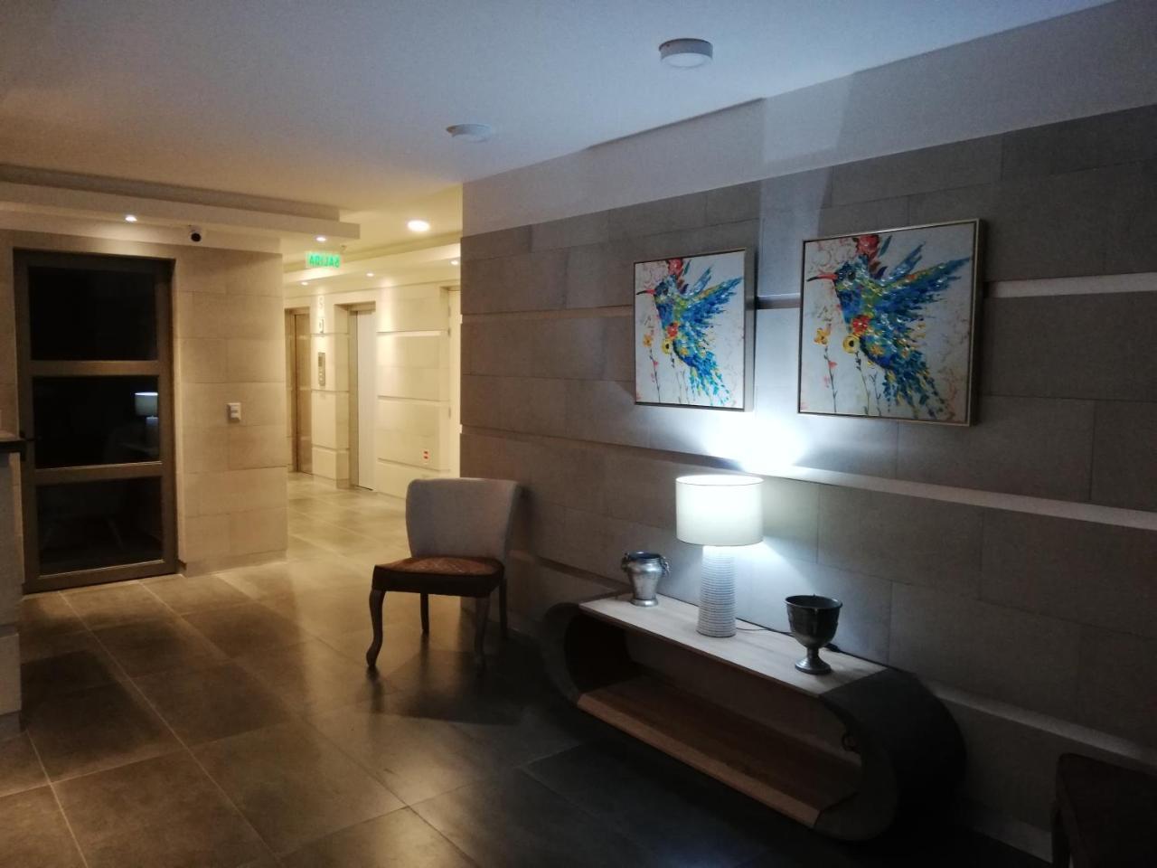 Depto Estudio 1811 Edificio Centro Blanco Con Estacionamiento Temuco Bagian luar foto