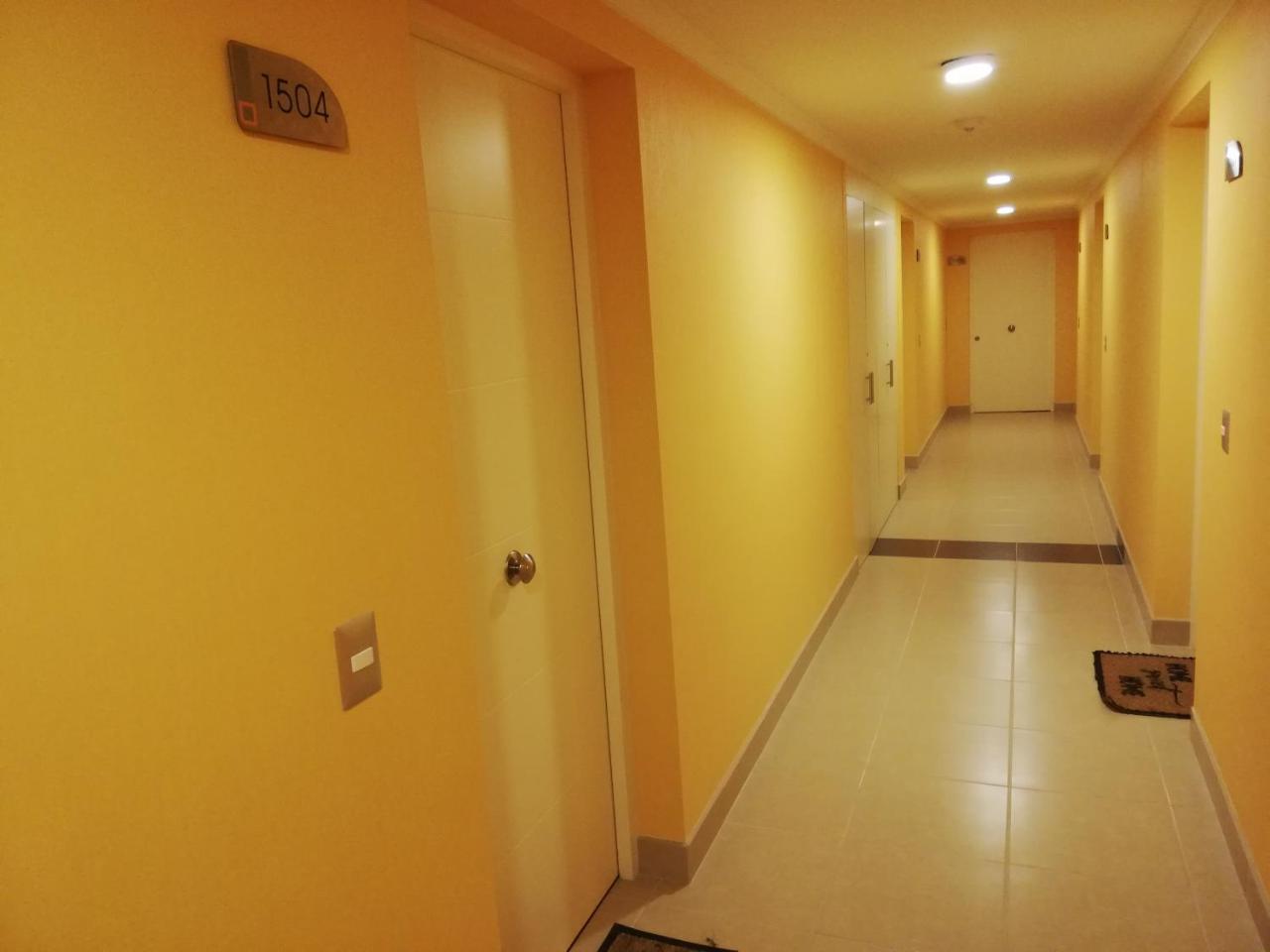 Depto Estudio 1811 Edificio Centro Blanco Con Estacionamiento Temuco Bagian luar foto