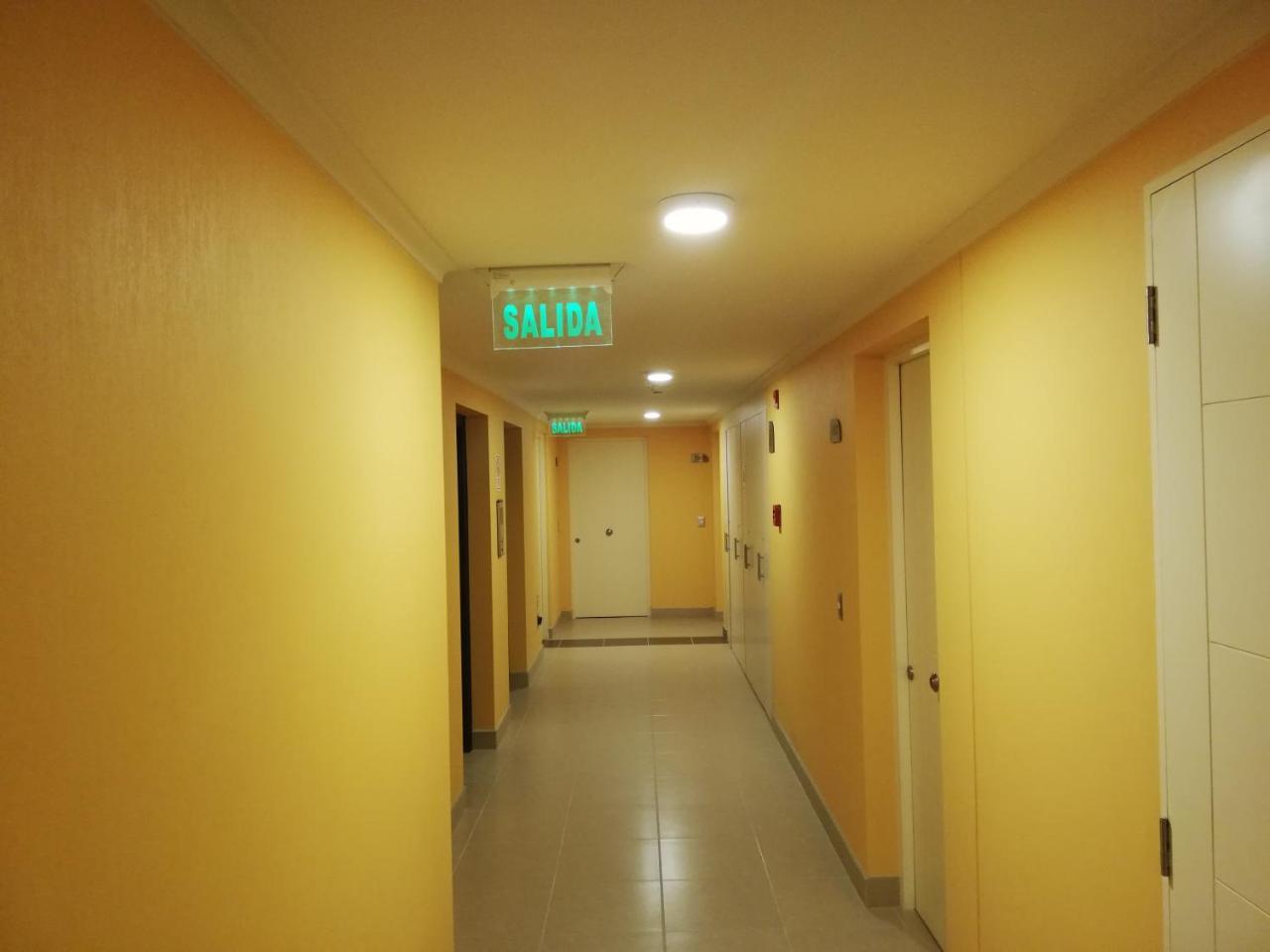 Depto Estudio 1811 Edificio Centro Blanco Con Estacionamiento Temuco Bagian luar foto